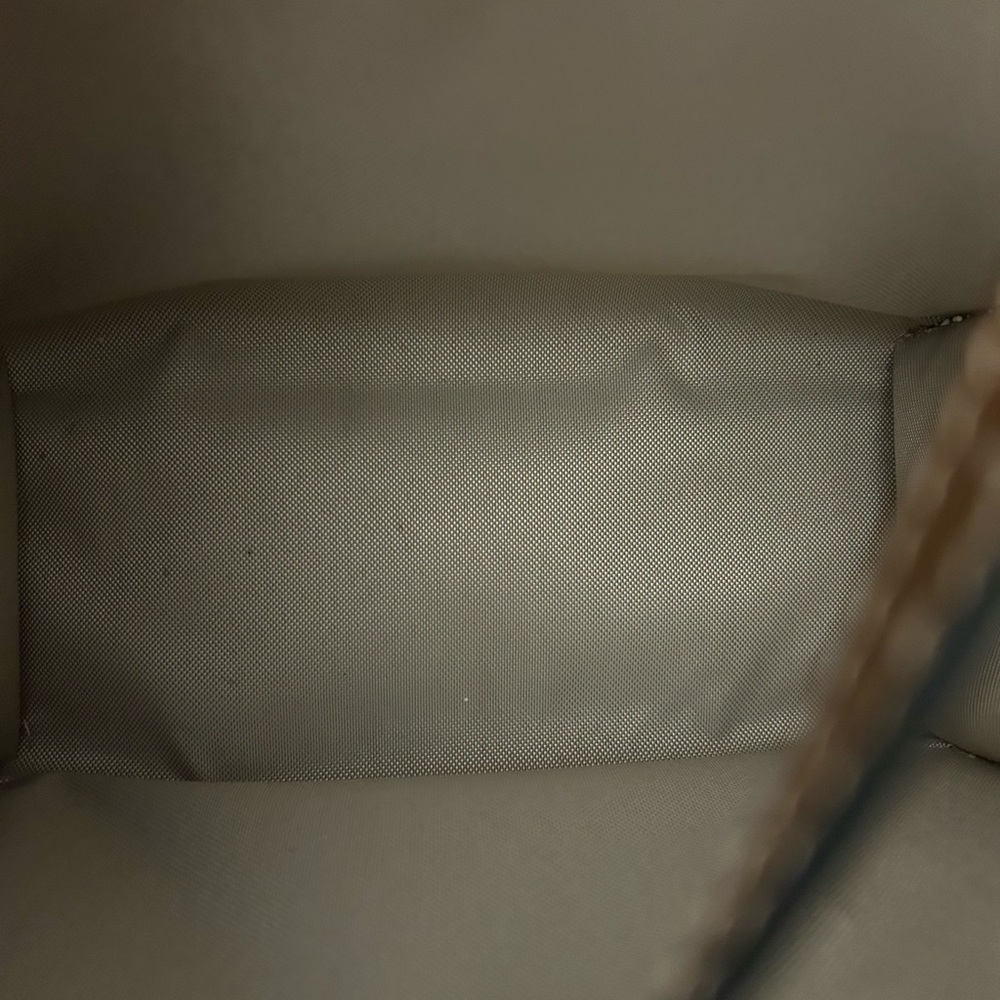 Purse with strap. - Picture 8 of 9
